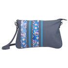 VIVID BY SUKRITI Crossbody-Tasche aus echtem Leder, Blau image number 0