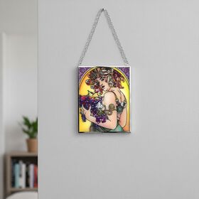 Handbemalter Sonnenfänger aus Glas mit Kette und silberfarbenem Rahmen, Mucha-Motiv, 12x15 cm