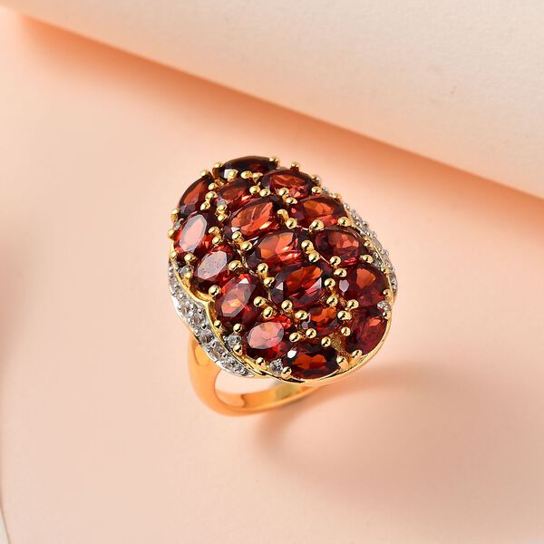 Mosambik Granat und Zirkon-Cluster-Ring - 6,58 ct. image number 2