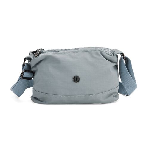 "lifestyle-Color:Blue size/Profile:Nylon Crossbody Bag wall(exterior):Nylon  Lining(interior):Polyster Pockets(exterior):zipped-1;Pockets(interior): zipped-1. Measurement(inch):24*15*9cm   strap:cm " image number 0