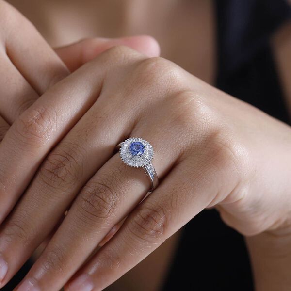 LUXORO zertifiziert und gepr&uuml;ft AAA blauer ceylonfarbener Saphir und Diamant Ring in 585 Wei&szlig;gold - 1,32 ct. image number 3