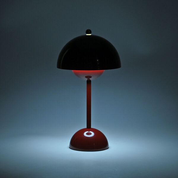Kabellose Tischlampe im minimalistischen Retro-Pilzdesign – Touch-Steuerung, weinrot image number 8