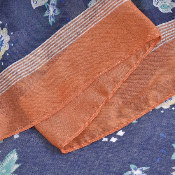 Weicher, leichter Schal mit Quasten, Marineblau image number 4