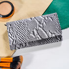 Geldbörse aus 100% geprägtem Leder mit Pythonmuster und RFID Schutz, Schwarz/Weiß image number 2