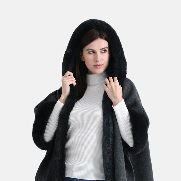 LA MAREY - Poncho aus Webpelz mit Fransen und Fleecefutter, Einheitsgröße, Grau image number 6