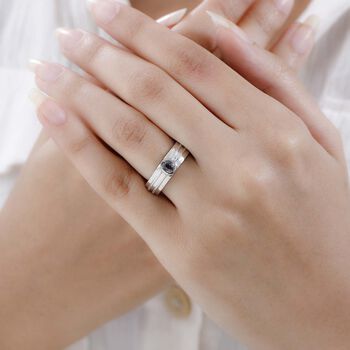 AA Nat&uuml;rlicher Tansanischer Lavendel-Spinell Ringe 925 Silber platiniert (Gr&ouml;&szlig;e 19.00) ca. 0.43 ct