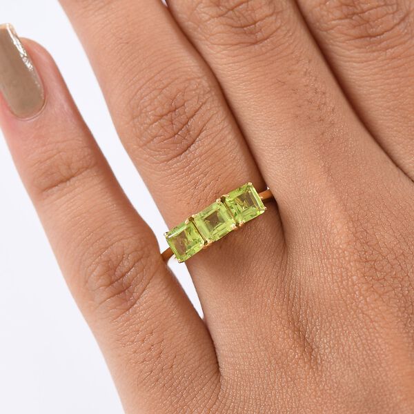 D'Joy Peridot Ring - 1,93 ct. image number 3