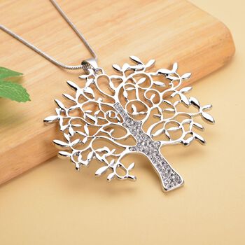Wei&szlig;er Kristall Lebensbaum-Anh&auml;nger mit Kette, silberfarben