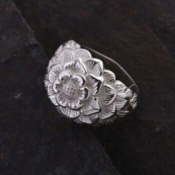 Royal Bali Kollektion- Floraler Cocktail-Ring