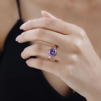 Rose De France Amethyst und Zirkon Ring - 7,62 ct.