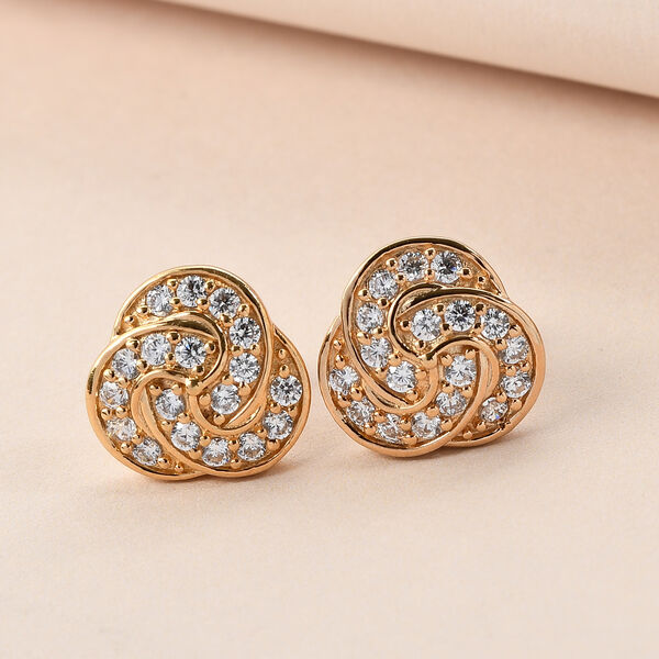 Simulierte Diamant-Knoten-Ohrstecker in Goldton image number 2