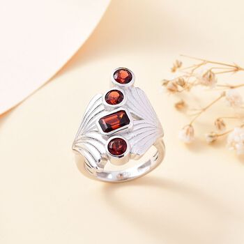 Roter Granat Ring Messing (Gr&ouml;&szlig;e 17.00) ca. 1,90 ct