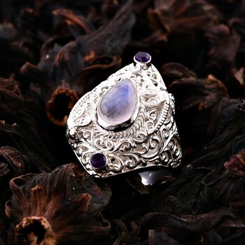 Royal Bali Kollektion- Regenbogen Mondstein und afrikanischer Amethyst-Ring - 2,84 ct.
