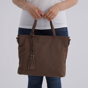 Echtleder-Tote-Bag mit Rei&szlig;verschlussfach hinten, Doppeltragegriff und Schulterriemen, 35x10x33 cm, Braun