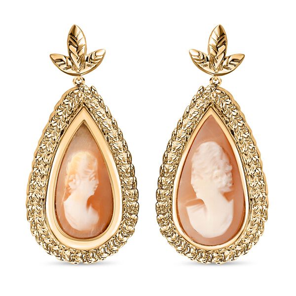 Italienische Kamee Conch-Muschel Ohrringe in Goldton image number 0