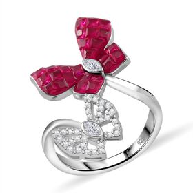 Rubin-Farbe und weißer Zirkonia Bypass Ring