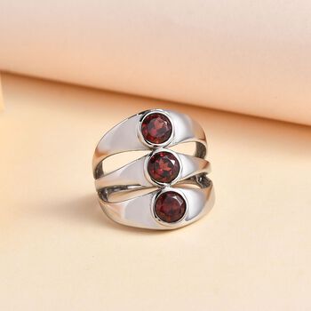 Roter Granat-Ring - 1,83 ct.