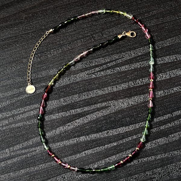 ILIANA zertifiziert und gepr&uuml;ft AAAA Multi-Turmalin 45+5 cm Halskette in 750 Gold - 3 ct. image number 2