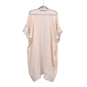 Kurz&auml;rmeliger Kimono mit Blumendruck, schwarzem G&uuml;rtel, mehrfarbig