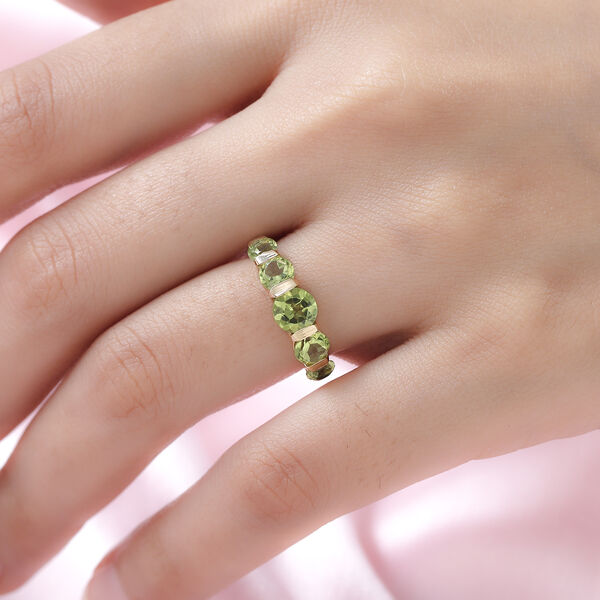 Nat&uuml;rlicher Peridot-Ring, 925 Silber vergoldet  ca. 2,59 ct image number 3
