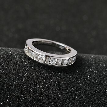 Moissanit Ring, ca. 0,94 ct