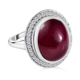 AAA Afrikanischer Rubin (Fissure gefüllt) und weißer Zirkon Ring, 925 Silber platiniert (Größe 17.00) ca. 22.90 ct