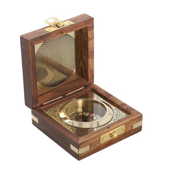 Indian Handycrafts: Handgemachtes Holzbox mit Messing Compass, Gold image number 0