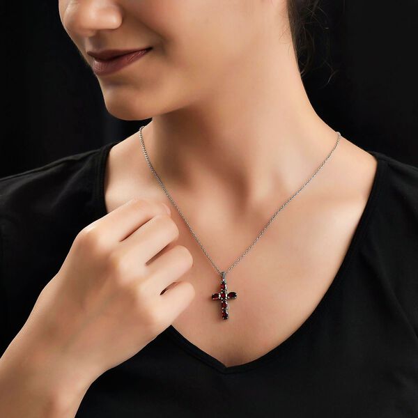 Roter Granat-Anh&auml;nger und Kette - 3,36 ct. image number 2