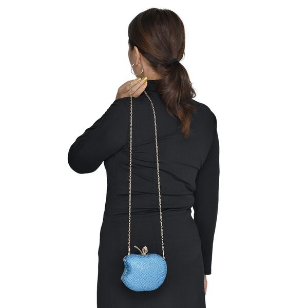 Apple-Clutch mit Kristallverzierung, Gr&ouml;&szlig;e 15x11,5 cm, Blau image number 3