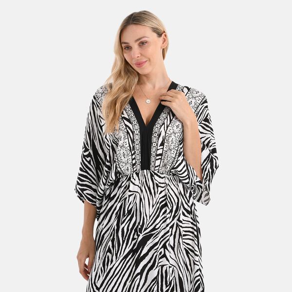 Maxikleid mit Zebraprint, V-Ausschnitt, elastischer Taille und R&uuml;ckenschleife, 38&times;135 cm, Schwarz-wei&szlig; image number 6