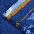 Wolkenweiche Sherpa-Decke mit Ikat-Muster, Blau  image number 4