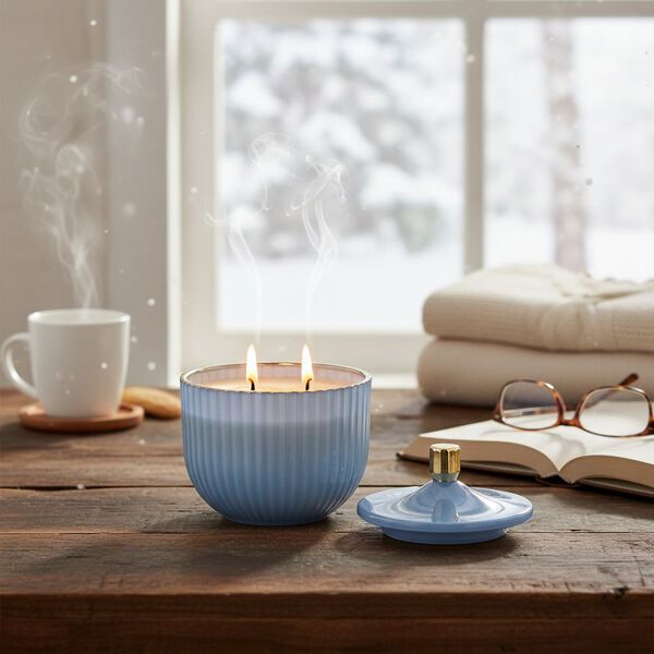 Duftkerze im Glas mit Deckel, Luxusglas-Design, Tabak und Oud, Blau image number 0