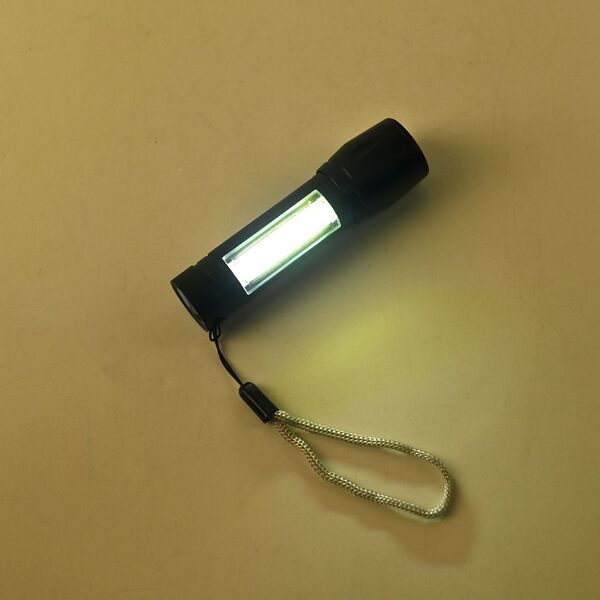 2-in-1 Taschenlampe image number 8
