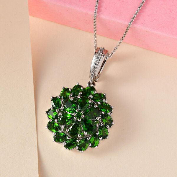 Natürlicher Chromdiopsid-Anhänger mit Kette, 925 Silber platiniert, ca. 6.19 ct image number 3