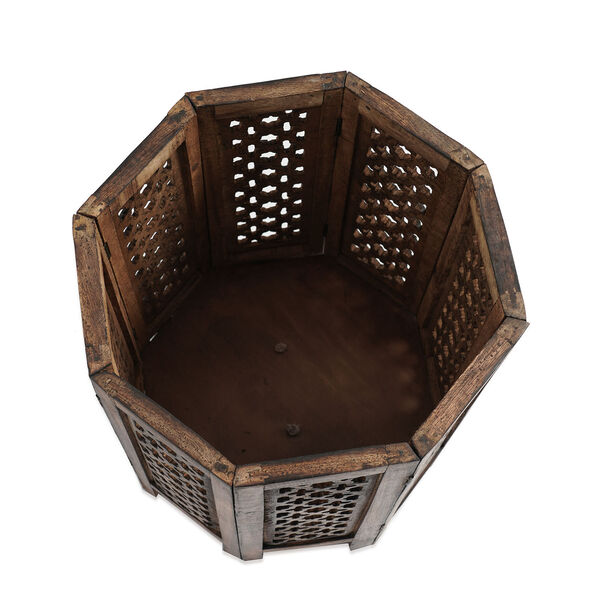 NAKKASHI - handgeschnitzter, klappbarer Beistelltisch aus Mangoholz, 45x45 cm, Antikes Finish image number 5