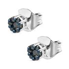 Blaue Diamant-Cluster-Ohrstecker in Silber image number 3
