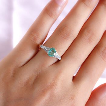 AAA &Auml;thiopischer Smaragd und wei&szlig;er Diamant-Ring, 585 Gold  ca. 1,31 ct