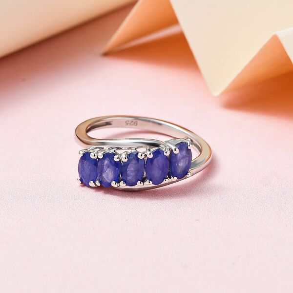 Masoala Saphir Ring - 1,56 ct. image number 2