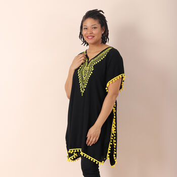 JOVIE bestickter Kaftan mit Quasten, 100% Viskose, Gr&ouml;&szlig;e: 88x78cm, schwarz mit gelber Stickerei