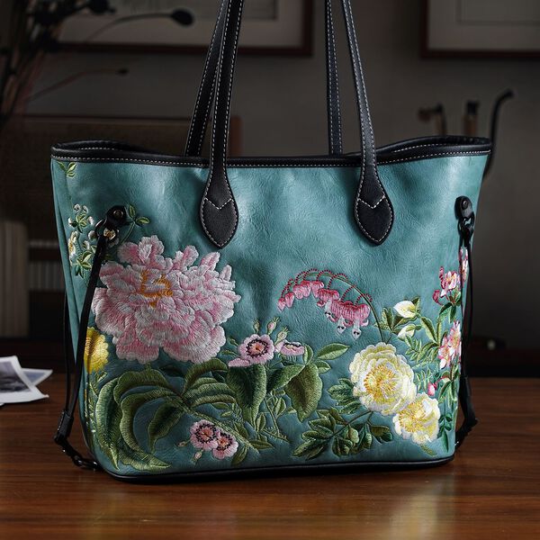 Bestickter Shopper, Kunstleder, Blumen Design, 46 x 15 x 28 cm, Blau image number 2