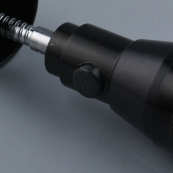 Multifunktionale LED Taschenlampe, 3xAAA Batterie (nicht inkl.), Schwarz image number 6