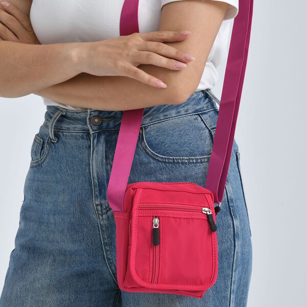 Umh&auml;ngetasche mit mehreren Rei&szlig;verschlussf&auml;chern und RFID-Schutz, 12,5x6x16cm, Rosenrot image number 3