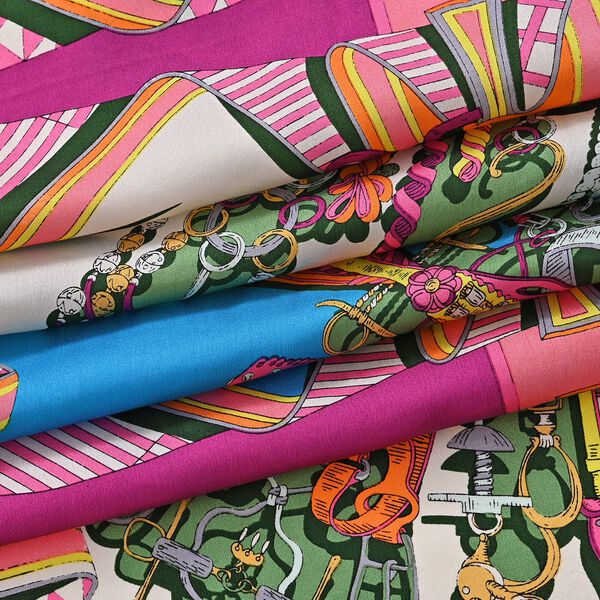  LA MAREY signature 100% silk scarf55*170cmweight:40gcolor: pinkMaterial:100% Mulberry silk image number 7