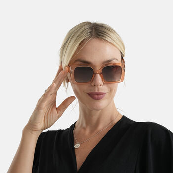 "BRAND: LA MAREY                              lifestyle-Color:Tea color; Size/Profile:Sunglasses-UV400                             Frame: PC Polaroid lenses: TAC    Measurement (cm): 15*15cm Packaging:Black Box"