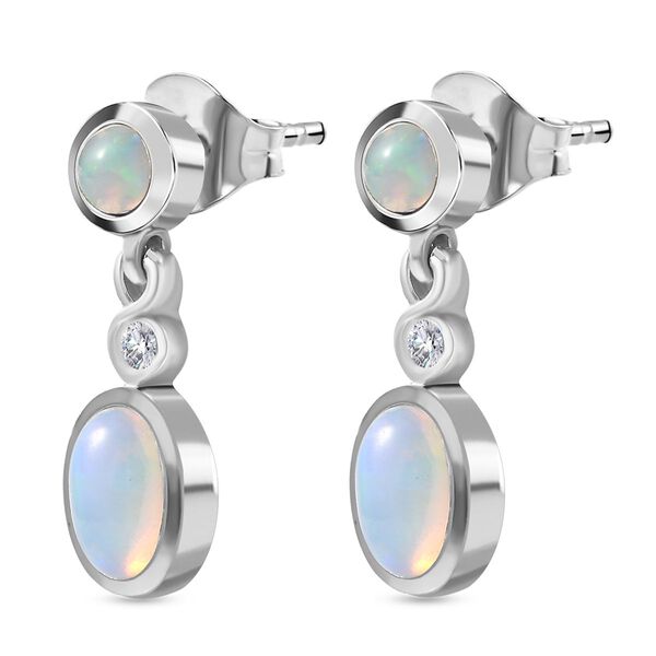 AA natürliche, äthiopische Welo Opal und Zirkon-Ohrringe - 1,55 ct. image number 5