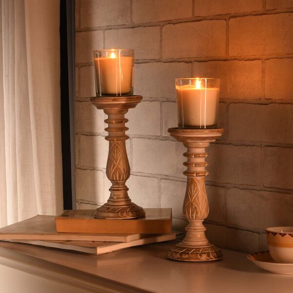 Set aus 2 antiken geschnitzten Holzkerzenhaltern mit rundem St&auml;nder, 23cm, Altwei&szlig; image number 2
