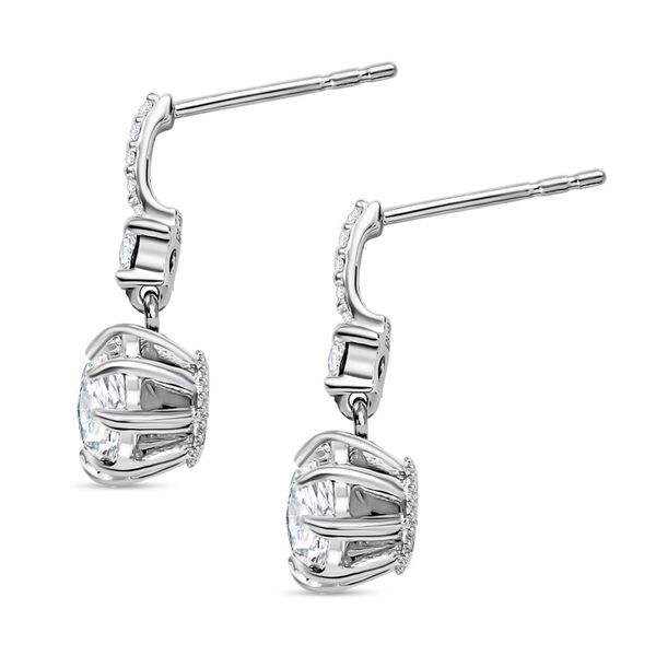 J Francis gefertigt mit SWAROVSKI- Weiße Swarovski Kristall Ohrringe image number 5