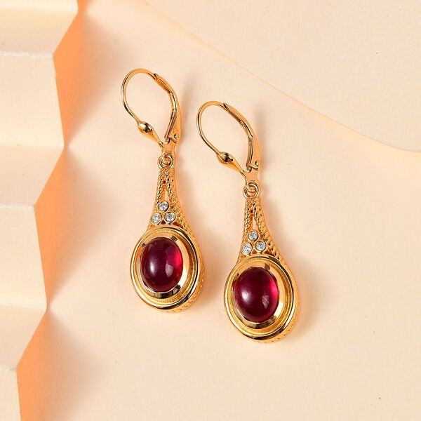 AA Afrikanischer Rubin (Fissure gef&uuml;llt), Moissanit Ohrringe, 925 Silber Gelbgold Vermeil, ca. 6.17 ct image number 2