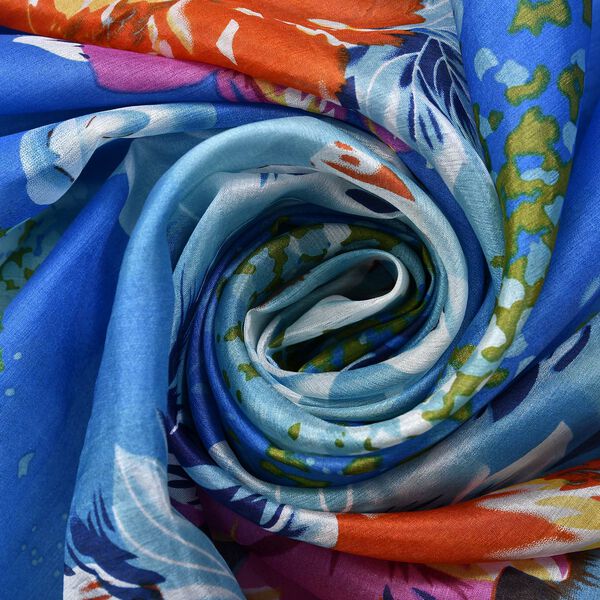 LA MAREY 100% bedruckter Seidenschal, Blumenmuster, Größe 110x178 cm, Blau image number 5