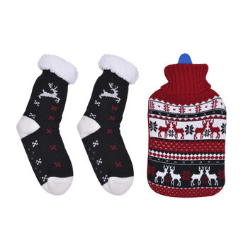 2er-Set W&auml;rmflasche mit Strickbezug, 2000ml und 1 Paar rutschfeste Haussocken mit Sherpa Futter, Einheitsgr&ouml;&szlig;e 18x32 cm